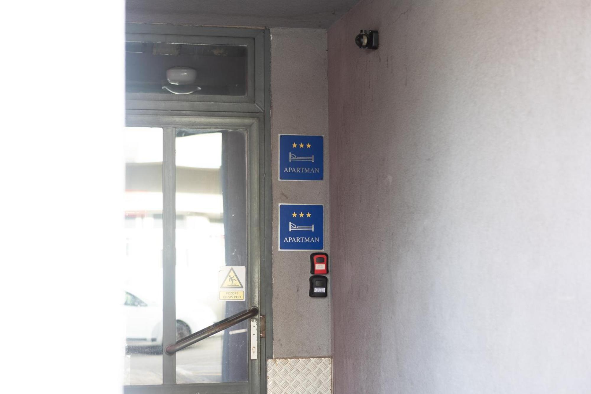 Apartman Antonio Gospić 外观 照片